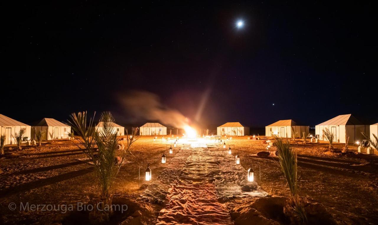 Отель Merzouga Bio Camp Экстерьер фото