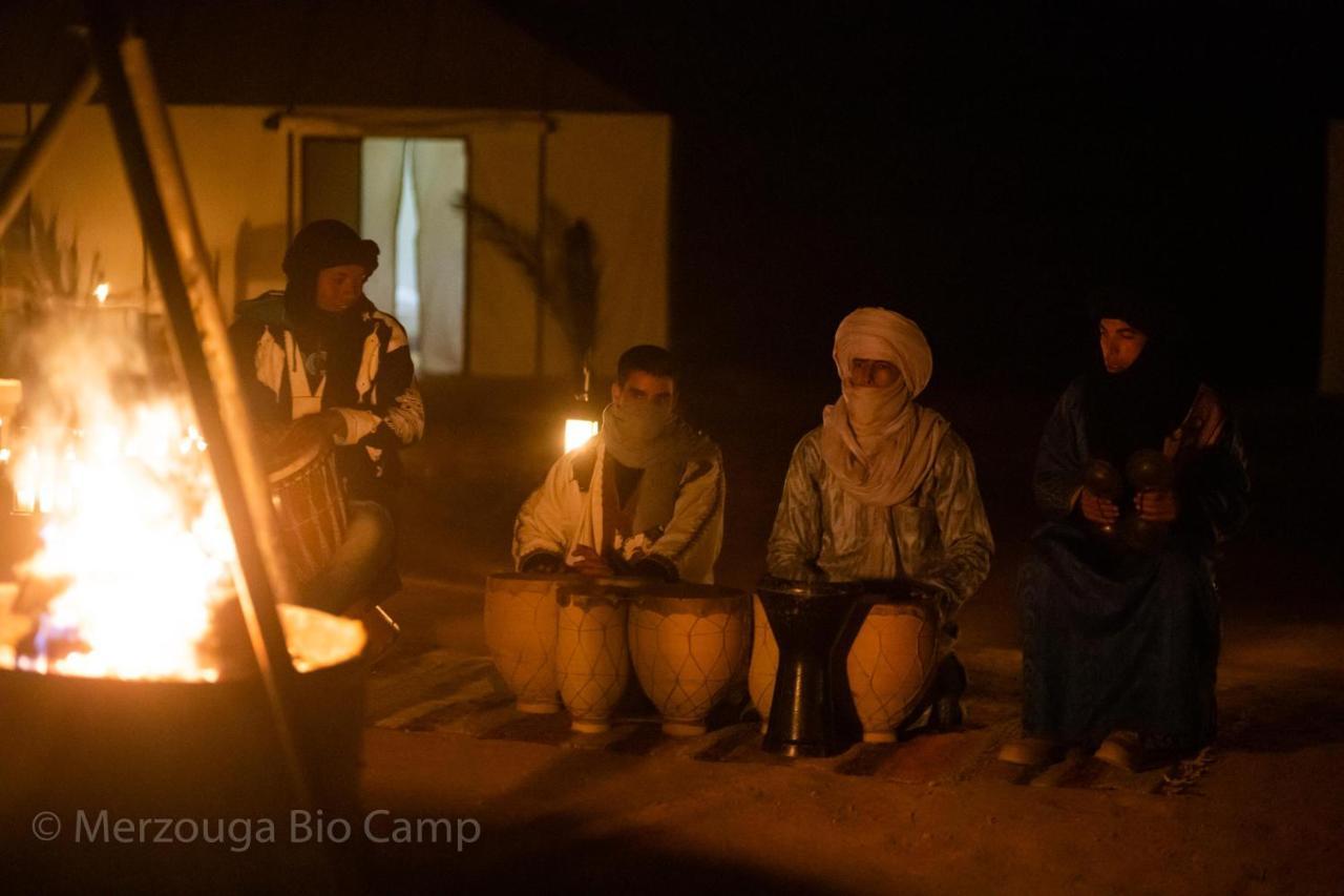Отель Merzouga Bio Camp Экстерьер фото